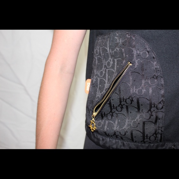 DIOR Short Sleeve Zip Up - Picture 3 of 5
